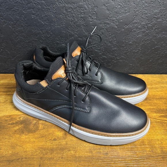 Skechers Moreno Soren Mens 10.5 Black Leather Oxford Sneakers 66229
